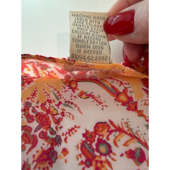 J. Jill Sleeveless Paisley Cotton Top Tan Trim Orange Pink Print Women’s XS EUC - Picture 6 of 7